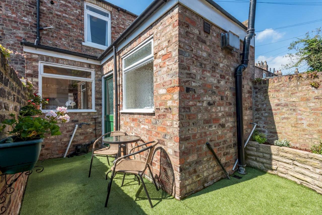 Cosy & Central Victorian House - Pass The Keys York Exteriör bild